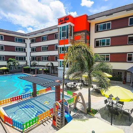Отель Interpark Subic Bay Экстерьер фото